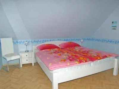 Kapitaenshaus Appartement Neuharlingersiel